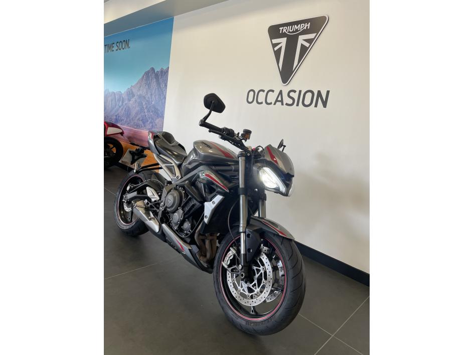 TRIUMPH STREET TRIPLE 765 RS