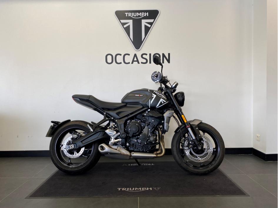 TRIUMPH TRIDENT 660