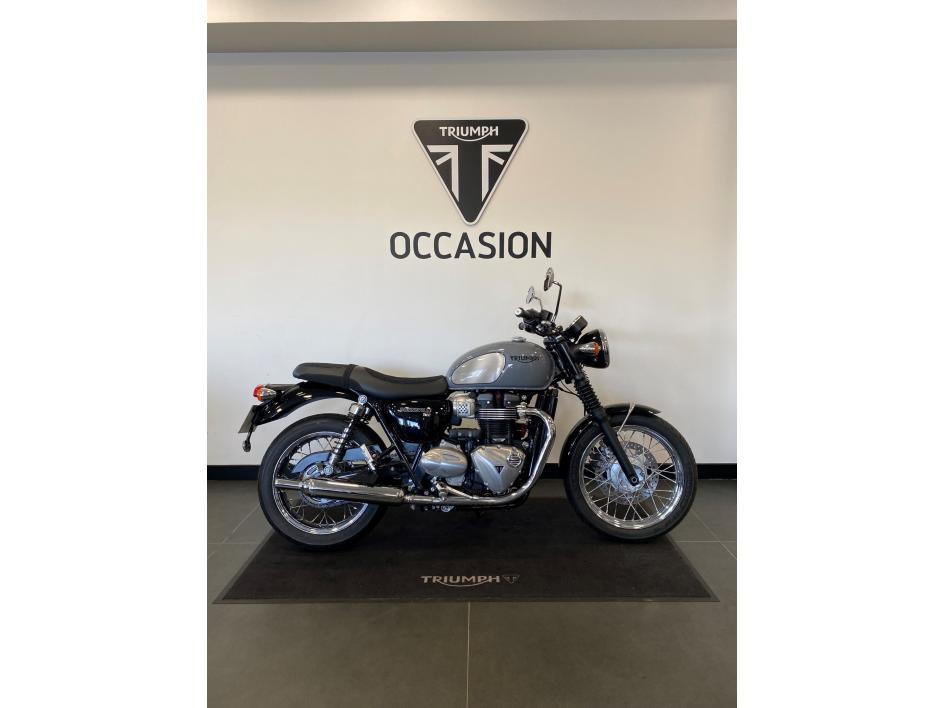 TRIUMPH Bonneville T100