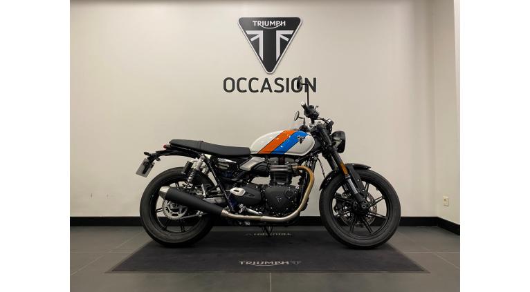TRIUMPH SPEED TWIN 900