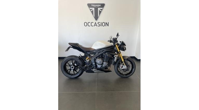 TRIUMPH SPEED TRIPLE 1200 RS
